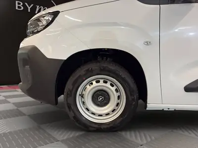 Opel Combo Cargo 1.5 Diesel — Utilitaire compact efficace, quasi neuf — Miniatur 13