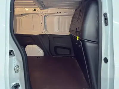 Opel Combo Cargo 1.5 Start/Stop — Utilitaire compact diesel, 2 000 km seulement — Miniature 14