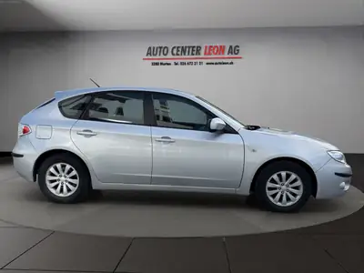 Subaru Impreza 1.5R Swiss — Berline polyvalente 4x4, climat et sièges chauffants — Miniatur 7