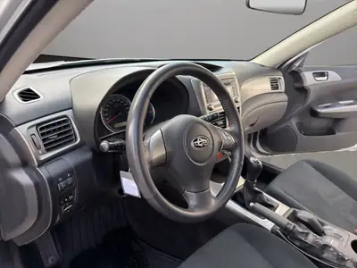 Subaru Impreza 1.5R Swiss — Berline polyvalente 4x4, climat et sièges chauffants — Miniatur 10