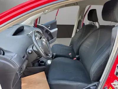 Toyota Yaris 1.3 City 2008 — Citadine fiable, boîte automatique, sans sinistre — Thumbnail 9