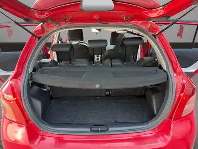 Toyota Yaris 1.3 City 2008 — Citadine fiable, boîte automatique, sans sinistre — Thumbnail 19