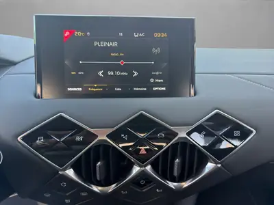 DS 3 Crossback 1.2 PureTech Bastille 2022 — Citadin urbain chic, sans accident — Thumbnail 15
