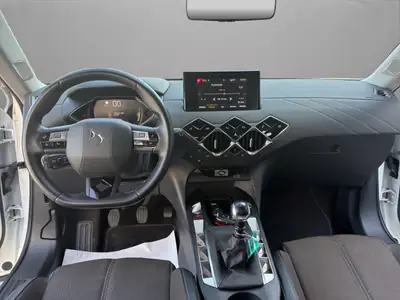 DS 3 Crossback 1.2 PureTech Bastille 2022 — Citadin urbain chic, sans accident — Thumbnail 14