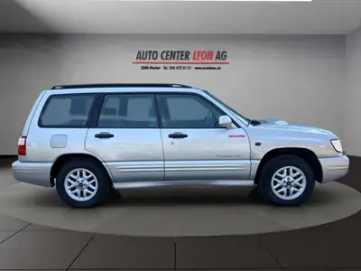 Subaru Forester 2.0 Turbo Club — SUV fiable tout-terrain, boîte auto, sans sinistre — Thumbnail 7