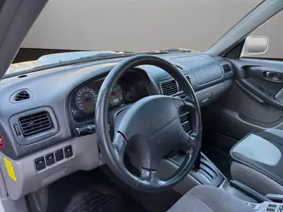 Subaru Forester 2.0 Turbo Club — SUV fiable tout-terrain, boîte auto, sans sinistre — Thumbnail 10