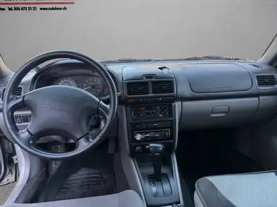 Subaru Forester 2.0 Turbo Club — SUV fiable tout-terrain, boîte auto, sans sinistre — Thumbnail 14