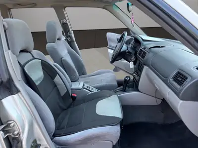Subaru Forester 2.0 Turbo Club — SUV fiable tout-terrain, boîte auto, sans sinistre — Thumbnail 17