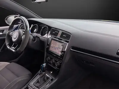 VW Golf VII 2.0 TSI R 4Motion — 301 ch dynamiques, quatre roues motrices, service récent — Miniatur 10