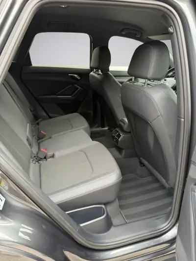 Audi Q3 40 TDI S line quattro — SUV diesel performant, 73'000 km, garantie 1 an — Miniature 12