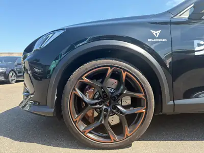 CUPRA Formentor 2.5 TSI VZ5 4Drive — SUV sportif 390 ch, très peu roulé — Miniature 16