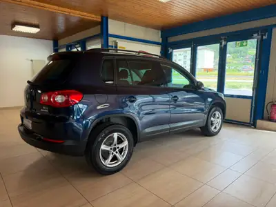 VW Tiguan 1.4 TSI Trend&Fun — SUV polyvalent, sans sinistre, 2 trains de roues — Miniatur 9