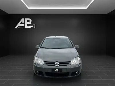 Volkswagen Golf 1.4 TSI Leader — Compacte fiable, 140 ch dynamiques — vue extérieure