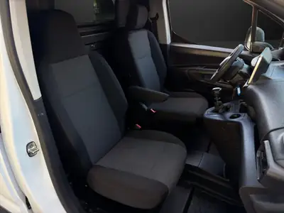 Peugeot Partner 1.5 Blue HDi — Utilitaire premium révisé, 57'000 km seulement — Miniatura 9