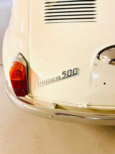 Fiat 500 D Nuova 1963 — Cabriolet blanc authentique, 25 500 km, sans sinistre — dettaglio