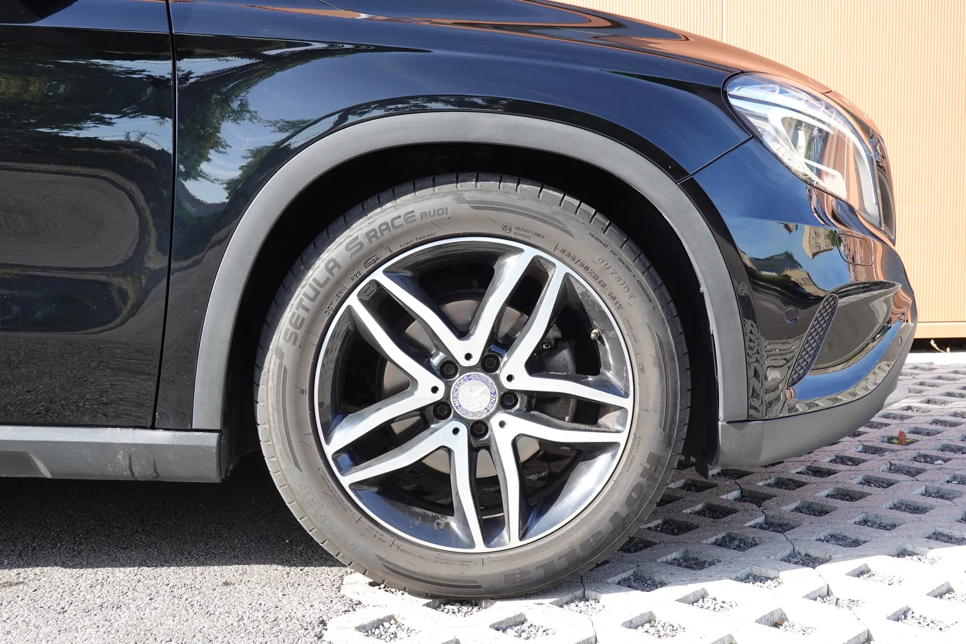 Mercedes-Benz GLA 2016 occasion Denges — 5