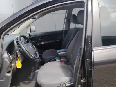 Kia Carens 2.0 CVVT Trend — Monospace 7 places automatique, entretien impeccable — Thumbnail 9