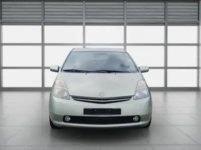 Toyota Prius 1.5 Hybrid — Berline écologique de 2008, entretien impeccable — side view