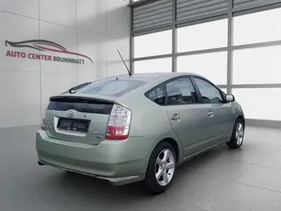 Toyota Prius 1.5 Hybrid — Berline écologique de 2008, entretien impeccable — Thumbnail 8