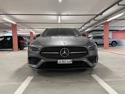 Mercedes-Benz CLA 250 AMG Line 4Matic — Berline Coupé dynamique avec traction intégrale — exterior view