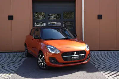 Suzuki Swift 1.2i Hybrid Allgrip 4x4 — Citadine écologique avec traction intégrale — vue extérieure