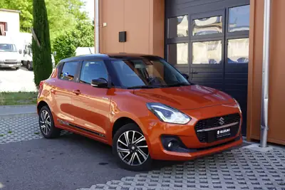Suzuki Swift 1.2i Hybrid Allgrip 4x4 — Citadine écologique avec traction intégrale — détail