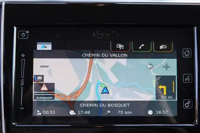 Suzuki Swift 1.2i Hybrid Allgrip 4x4 — Citadine écologique avec traction intégrale — Miniature 15