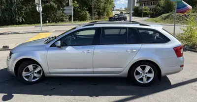 Skoda Octavia 1.4 TSI Style — Break polyvalent, moteur turbo dynamique et consommation maitrisée — Seitenansicht