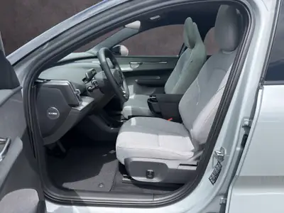 Volvo EX30 Twin Ultra Performance AWD — SUV électrique 428 ch, très peu roulé — Miniatura 9