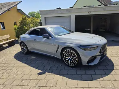 Mercedes-Benz CLE 53 AMG 4MATIC+ — Cabriolet haute performance, 27'000 km seulement — Heckansicht