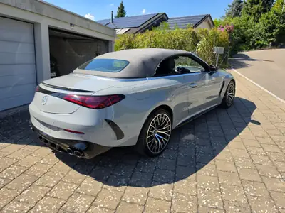 Mercedes-Benz CLE 53 AMG 4MATIC+ — Cabriolet haute performance, 27'000 km seulement — Armaturenbrett