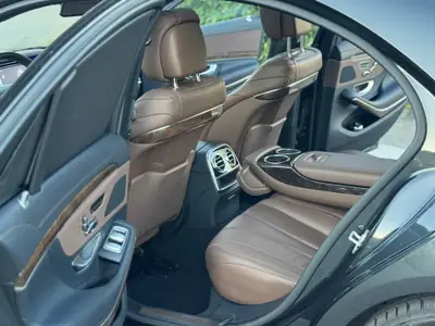 Mercedes-Benz S 500 V8 4Matic — Berline prestige 455 ch, finition AMG, entretien à jour — dettaglio