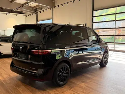 VW T7 Multivan 1.5 eHybrid Style 4Motion — Monospace hybride rechargeable, 20 km seulement — détail
