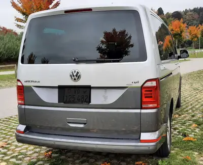 VW T6 Multivan 2.0 TDI 150 Comfortline — Monospace 7 places, moteur fiable 150 ch — Seitenansicht