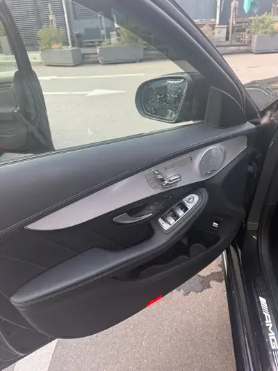 Mercedes-Benz C 43 AMG 4matic T-Modell — Performance 390 ch, break sportif polyvalent — detail