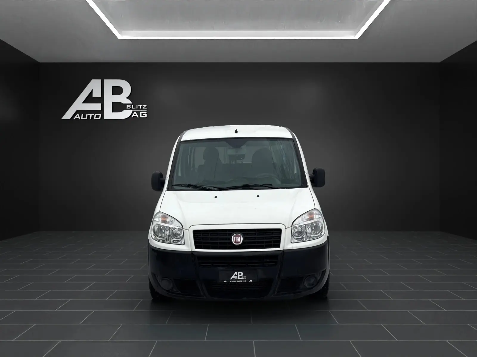 Fiat Doblò 1.3 JTD Active — Monospace pratique, diesel économique, 168 000 km
