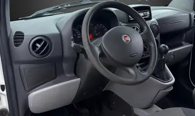 Fiat Doblò 1.3 JTD Active — Monospace pratique, diesel économique, 168 000 km — Miniatura 8