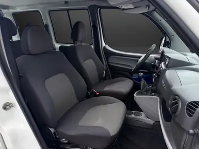 Fiat Doblò 1.3 JTD Active — Monospace pratique, diesel économique, 168 000 km — Miniatura 9