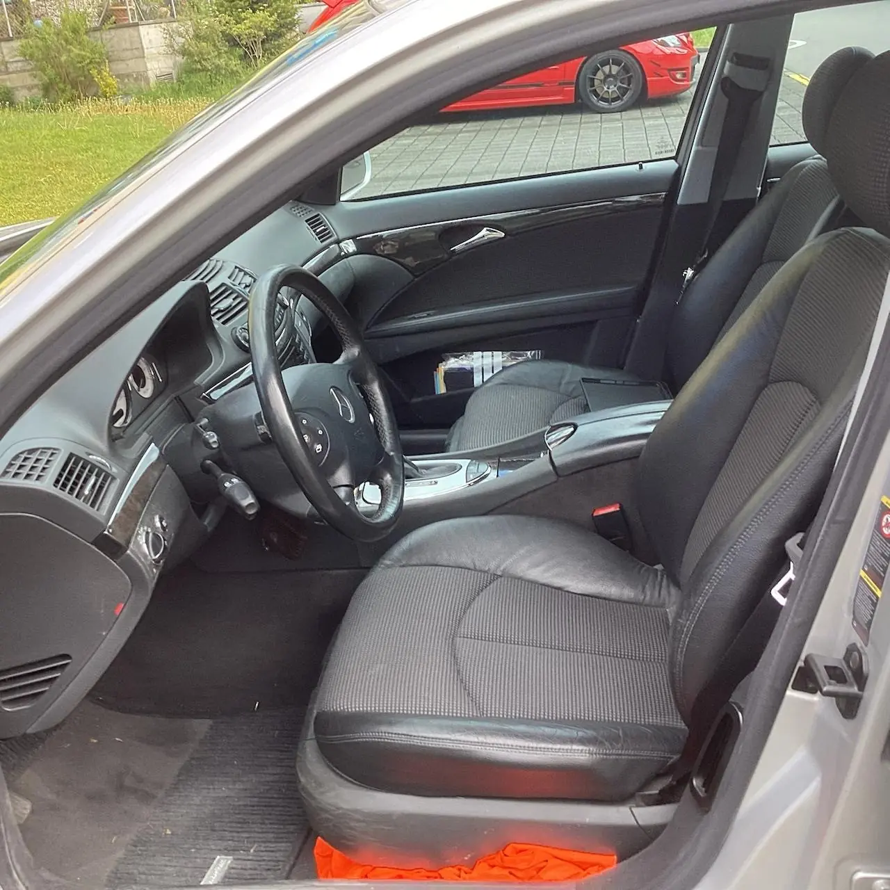 Mercedes-Benz E 320 2002 occasion Stans — 2
