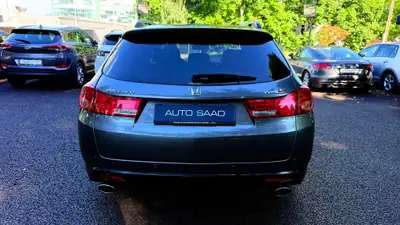 Honda Accord Tourer 2.2 i-CTDi Type-S — Break diesel performant, 227 000 km — détail