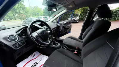 Ford Fiesta 1.0 Titanium — Citadine économe et fiable, 98'000 km seulement — Miniature 11