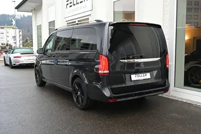 Mercedes-Benz V 300 d Lang — Monospace premium 4Matic, sièges individuels de luxe — dettaglio