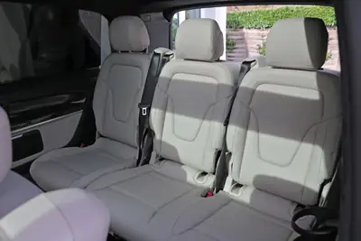 Mercedes-Benz V 300 d Lang — Monospace premium 4Matic, sièges individuels de luxe — Miniatura 17