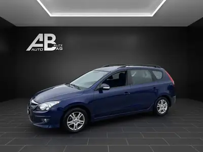 Hyundai i30 Wagon 1.6 CRDi — Familiale diesel robuste, 269'000 km — fianco