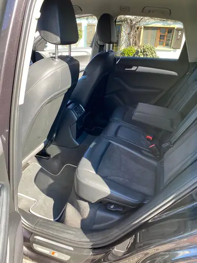 Audi Q5 2.0 TFSI Quattro S-Tronic — SUV premium allemand, 4x4 intégral — detail