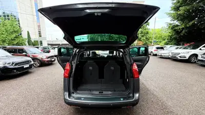 Peugeot 5008 1.6 16V T Family — Monospace 7 places fiable, sans sinistre — Miniature 7