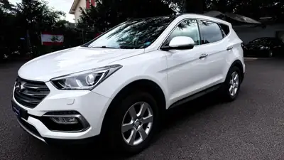 Hyundai Santa Fe 2.2 CRDI Amplia 4WD — SUV 7 places, moteur diesel performant, 157 000 km — arrière
