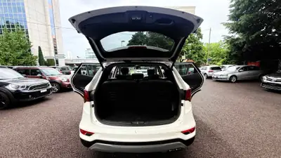 Hyundai Santa Fe 2.2 CRDI Amplia 4WD — SUV 7 places, moteur diesel performant, 157 000 km — Miniature 7