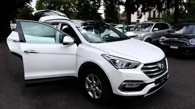 Hyundai Santa Fe 2.2 CRDI Amplia 4WD — SUV 7 places, moteur diesel performant, 157 000 km — Miniature 13
