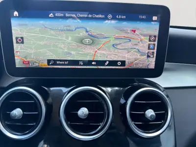 Mercedes-Benz GLC 200 4Matic — SUV hybride léger, 78 000 km, sans sinistre — détail